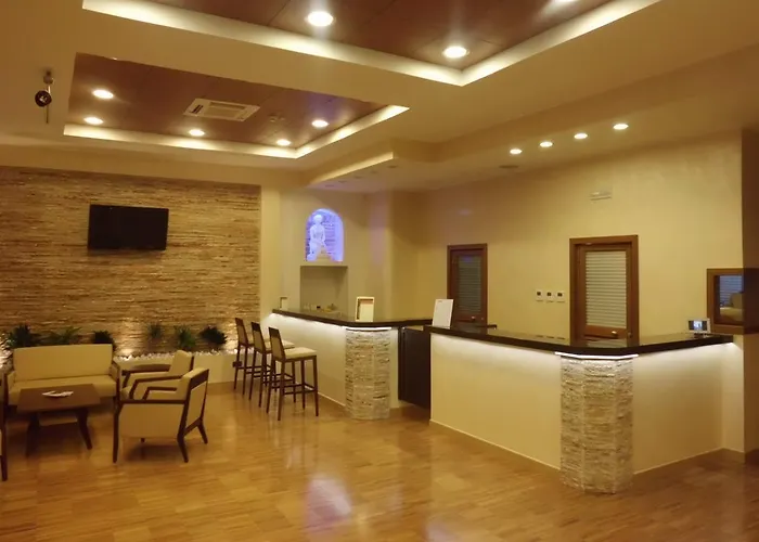 ホテル Moderno 3*