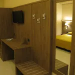 Отель Moderno