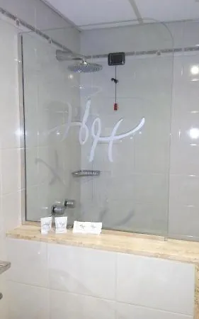 Moderno Hotel