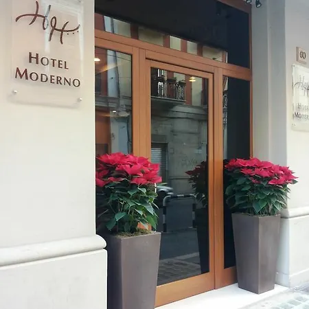 Moderno 3* Bari