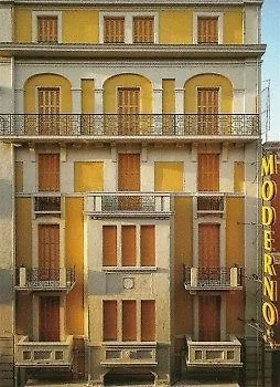 Moderno Hotel