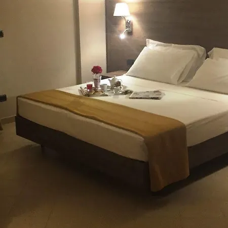 Hotel Moderno 3*